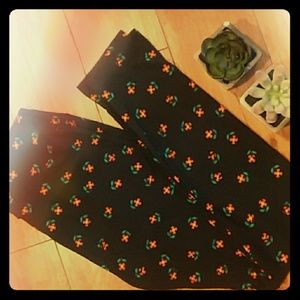 Black Floral Daisey OS Lularoe Leggings